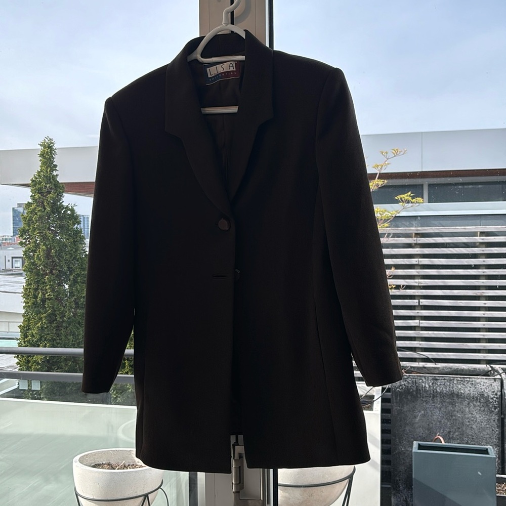 Colombian brown blazer